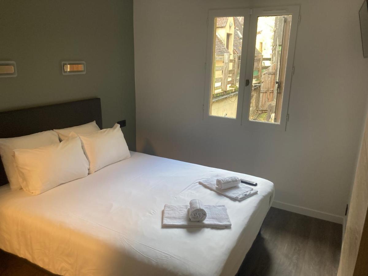 Hotel Du Chateau - Beynac Et Cazenac Екстериор снимка